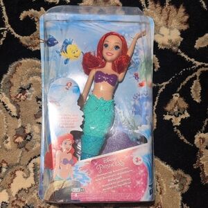 Swimming Adventures Ariel Doll